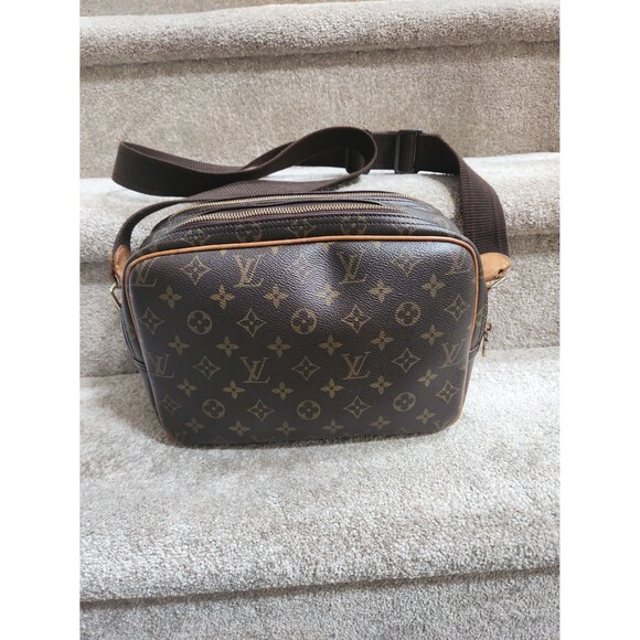 Louis Vuitton "Reporter" Crossbody Shoulder Bag PM Size - Picture 5 of 12